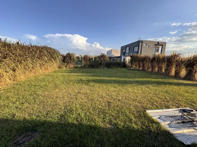 Casa en venta · Barrio El Aljibe, Manzanares, Pilar, GBA Norte, Provincia de Buenos Aires Casa en venta · Barrio El Aljibe, Manzanares, Pilar, GBA Norte, Provincia de Buenos Aires