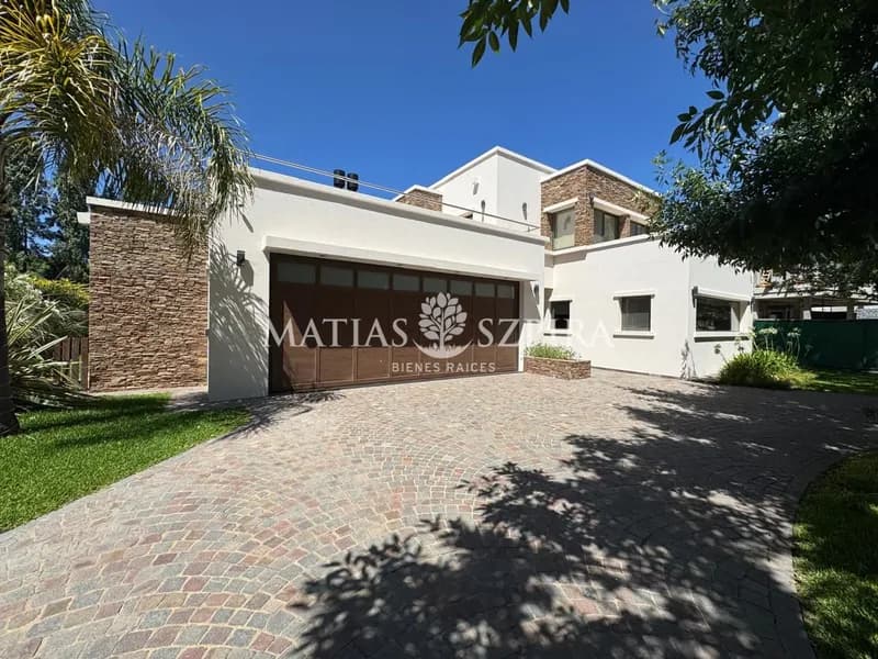 Casa en venta · Terravista, General Rodriguez, GBA Oeste, Provincia de Buenos Aires Casa en venta · Terravista, General Rodriguez, GBA Oeste, Provincia de Buenos Aires