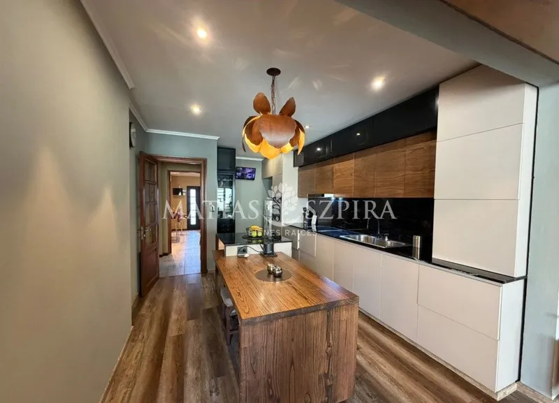 Casa en venta · Ituzaingó Norte, Ituzaingó, GBA Oeste, Provincia de Buenos Aires Casa en venta · Ituzaingó Norte, Ituzaingó, GBA Oeste, Provincia de Buenos Aires