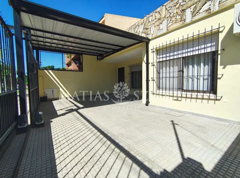 Casa en venta · San Antonio de Padua, Merlo, GBA Oeste, Provincia de Buenos Aires Casa en venta · San Antonio de Padua, Merlo, GBA Oeste, Provincia de Buenos Aires
