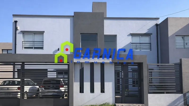 Casa en venta · Ituzaingó Norte, Ituzaingó, GBA Oeste, Provincia de Buenos Aires Casa en venta · Ituzaingó Norte, Ituzaingó, GBA Oeste, Provincia de Buenos Aires