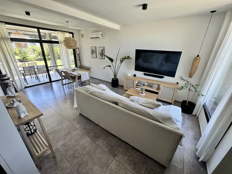 Casa en venta · Barrio El Aljibe, Manzanares, Pilar, GBA Norte, Provincia de Buenos Aires Casa en venta · Barrio El Aljibe, Manzanares, Pilar, GBA Norte, Provincia de Buenos Aires