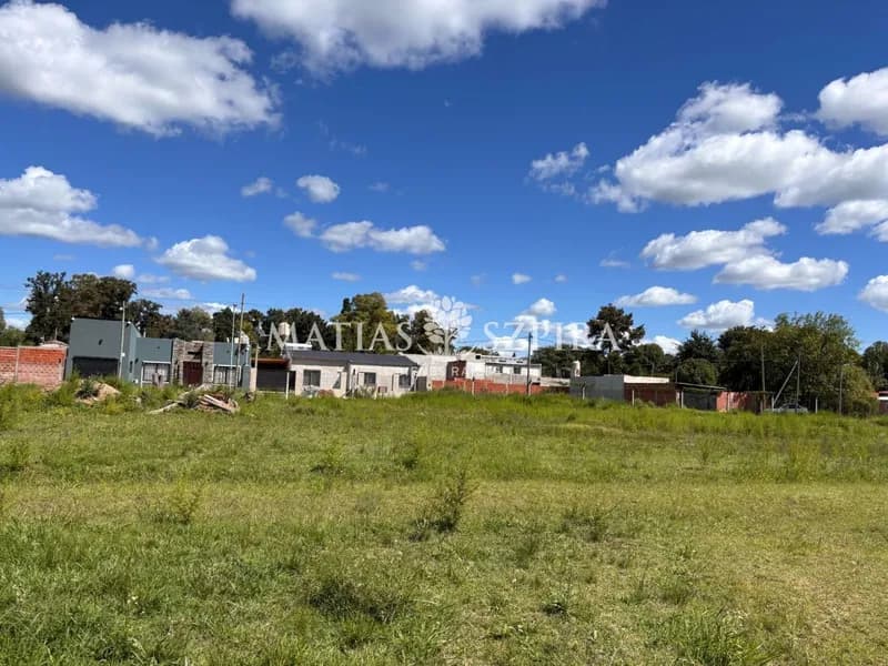 Terreno en venta · General Rodriguez, GBA Oeste, Provincia de Buenos Aires Terreno en venta · General Rodriguez, GBA Oeste, Provincia de Buenos Aires