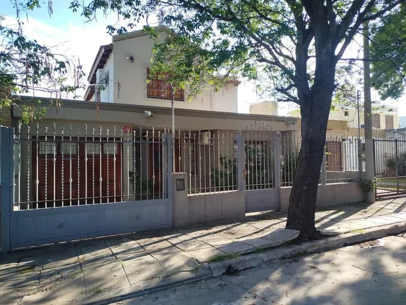 Casa en venta · San Francisco, Córdoba Capital, Córdoba Casa en venta · San Francisco, Córdoba Capital, Córdoba