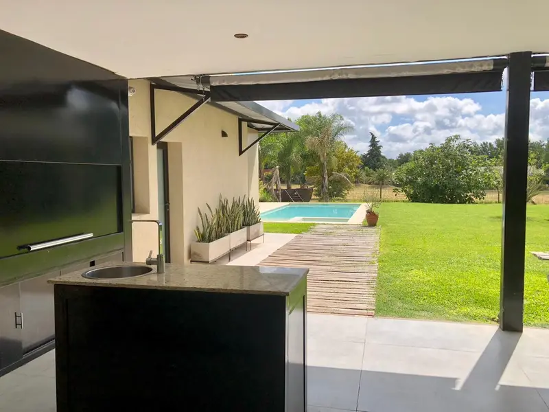 Casa en venta · Haras Santa María, Escobar, GBA Norte, Provincia de Buenos Aires Casa en venta · Haras Santa María, Escobar, GBA Norte, Provincia de Buenos Aires