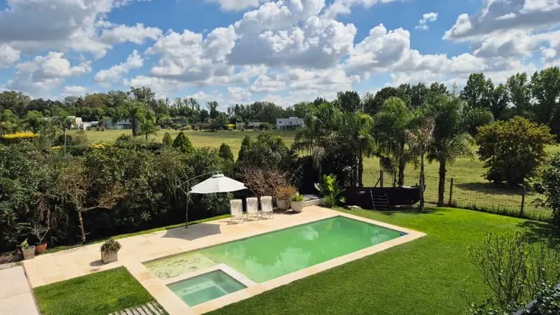 Casa en venta · Haras Santa María, Escobar, GBA Norte, Provincia de Buenos Aires Casa en venta · Haras Santa María, Escobar, GBA Norte, Provincia de Buenos Aires