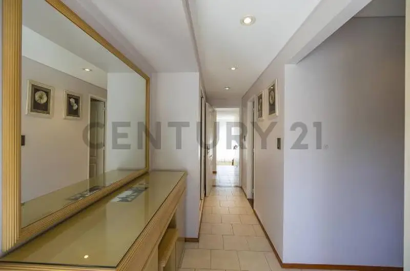 Oficina en venta · Ezeiza, Ezeiza, GBA Sur, Provincia de Buenos Aires Oficina en venta · Ezeiza, Ezeiza, GBA Sur, Provincia de Buenos Aires
