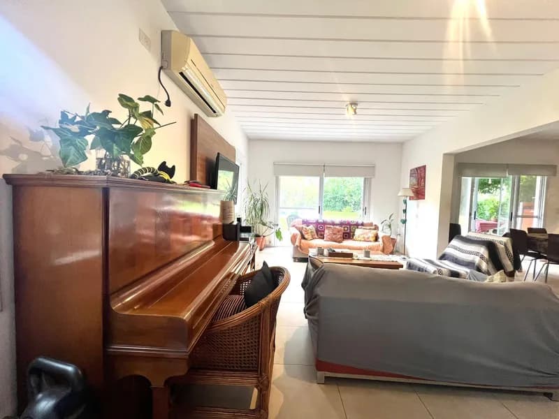 Casa en venta · Dique Luján, Tigre, GBA Norte, Provincia de Buenos Aires Casa en venta · Dique Luján, Tigre, GBA Norte, Provincia de Buenos Aires