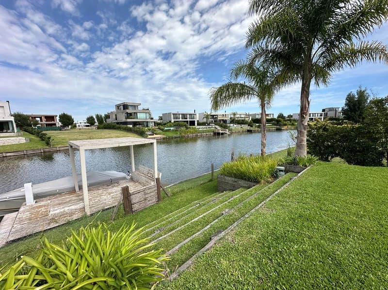 Casa en venta · Virazón, Nordelta, Tigre, GBA Norte, Provincia de Buenos Aires Casa en venta · Virazón, Nordelta, Tigre, GBA Norte, Provincia de Buenos Aires