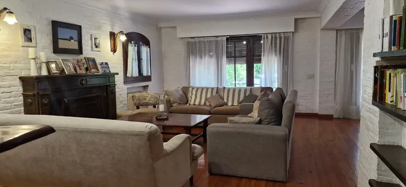 Casa en venta · Las Lomas de San Isidro, San Isidro, GBA Norte, Provincia de Buenos Aires Casa en venta · Las Lomas de San Isidro, San Isidro, GBA Norte, Provincia de Buenos Aires