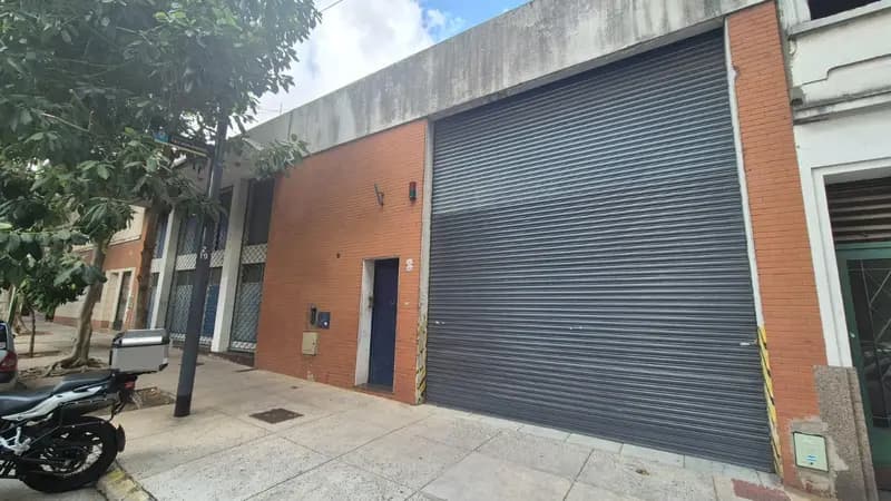 Depósito en venta · Parque Patricios, CABA Depósito en venta · Parque Patricios, CABA