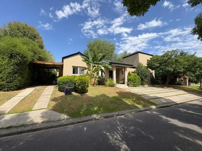Casa en venta · Pilar, GBA Norte, Provincia de Buenos Aires Casa en venta · Pilar, GBA Norte, Provincia de Buenos Aires
