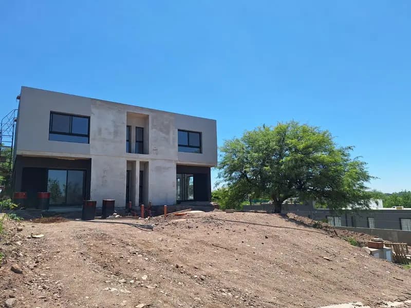 Casa en venta · Villa Allende, Córdoba Capital, Córdoba Casa en venta · Villa Allende, Córdoba Capital, Córdoba
