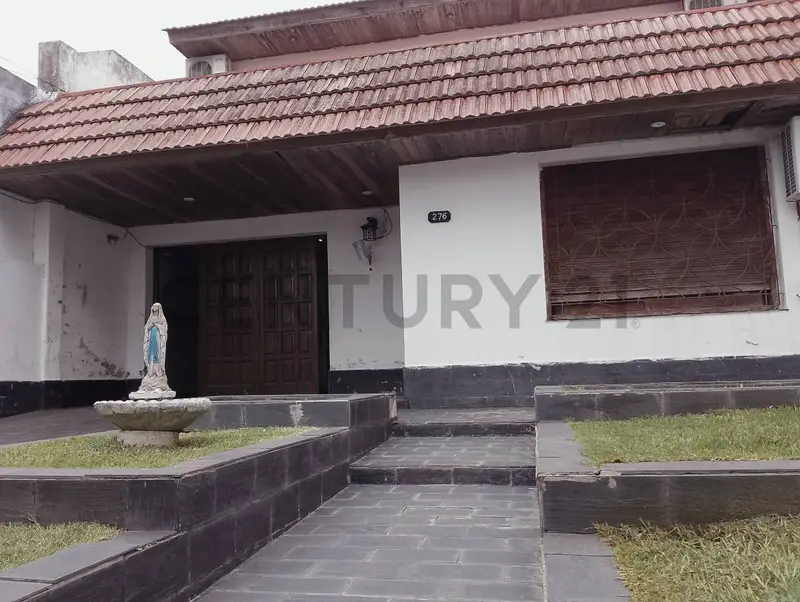 Casa en venta · Temperley, Lomas de Zamora, GBA Sur, Provincia de Buenos Aires Casa en venta · Temperley, Lomas de Zamora, GBA Sur, Provincia de Buenos Aires