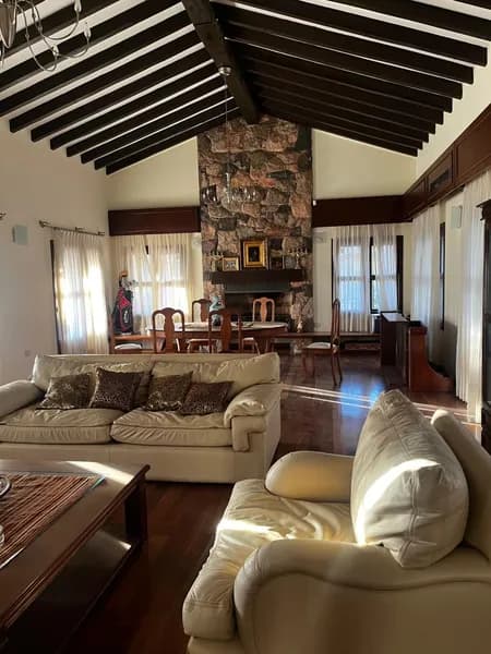 Casa en venta · Villa Allende Golf, Villa Allende, Colon, Córdoba Casa en venta · Villa Allende Golf, Villa Allende, Colon, Córdoba
