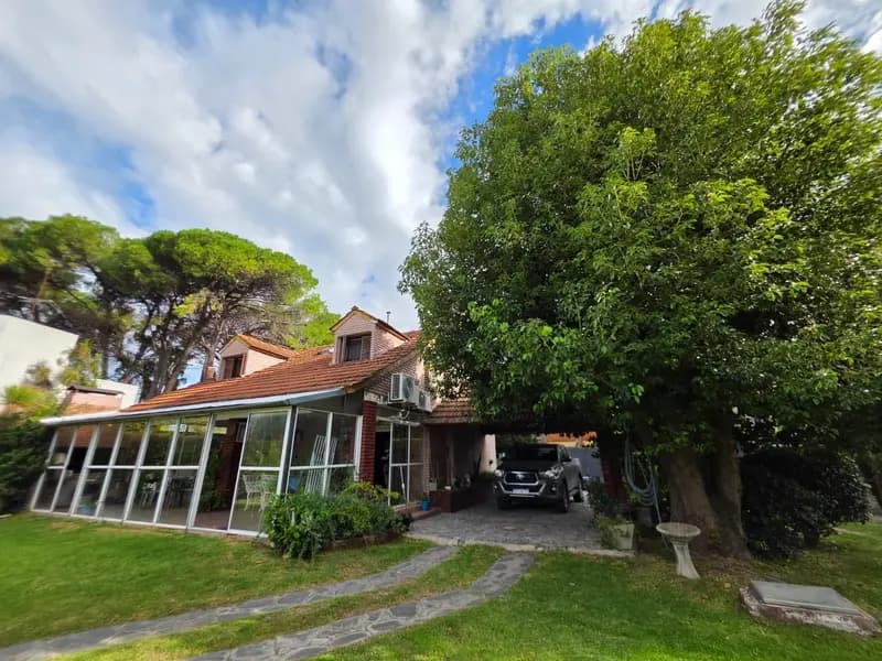 Casa en venta · Tortuguitas, Malvinas Argentinas, GBA Norte, Provincia de Buenos Aires Casa en venta · Tortuguitas, Malvinas Argentinas, GBA Norte, Provincia de Buenos Aires