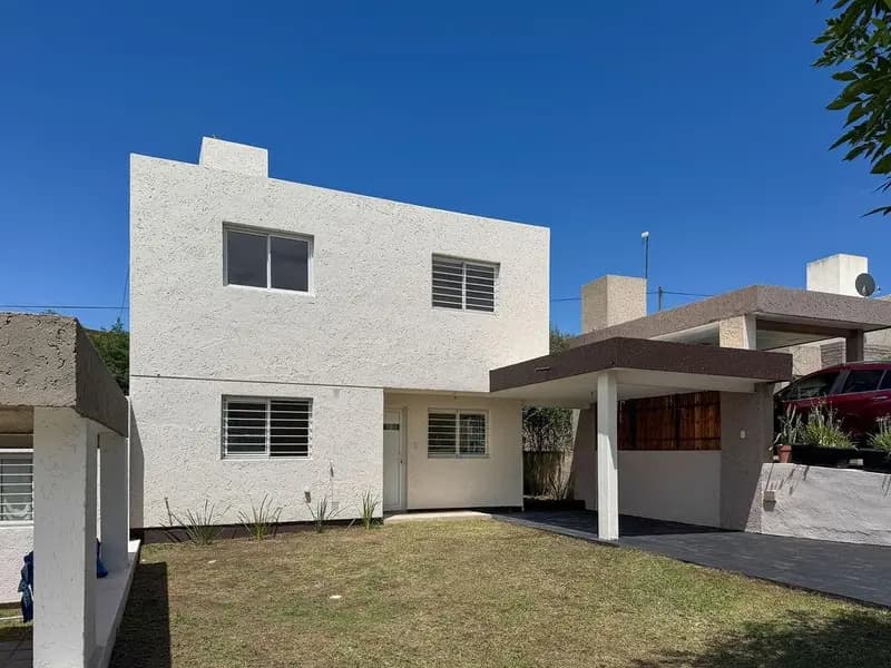Casa en venta · Villa Allende, Córdoba Capital, Córdoba Casa en venta · Villa Allende, Córdoba Capital, Córdoba