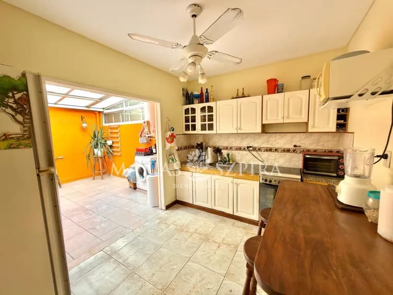 Casa en venta · Villa Luzuriaga, La Matanza, GBA Oeste, Provincia de Buenos Aires Casa en venta · Villa Luzuriaga, La Matanza, GBA Oeste, Provincia de Buenos Aires