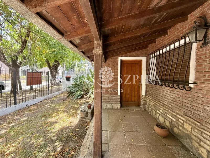 Casa en venta · San Antonio de Padua, Merlo, GBA Oeste, Provincia de Buenos Aires Casa en venta · San Antonio de Padua, Merlo, GBA Oeste, Provincia de Buenos Aires