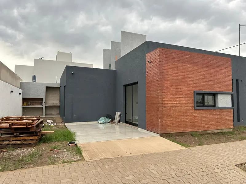 Casa en venta · Brisas de Manantiales, Córdoba Capital, Córdoba Casa en venta · Brisas de Manantiales, Córdoba Capital, Córdoba