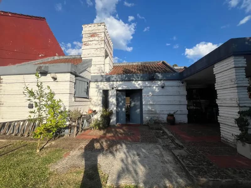 Casa en venta · Ituzaingó Norte, Ituzaingó, GBA Oeste, Provincia de Buenos Aires Casa en venta · Ituzaingó Norte, Ituzaingó, GBA Oeste, Provincia de Buenos Aires