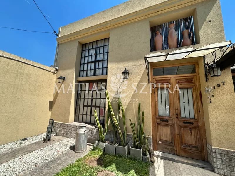 Casa en venta · Villa Luzuriaga, La Matanza, GBA Oeste, Provincia de Buenos Aires Casa en venta · Villa Luzuriaga, La Matanza, GBA Oeste, Provincia de Buenos Aires