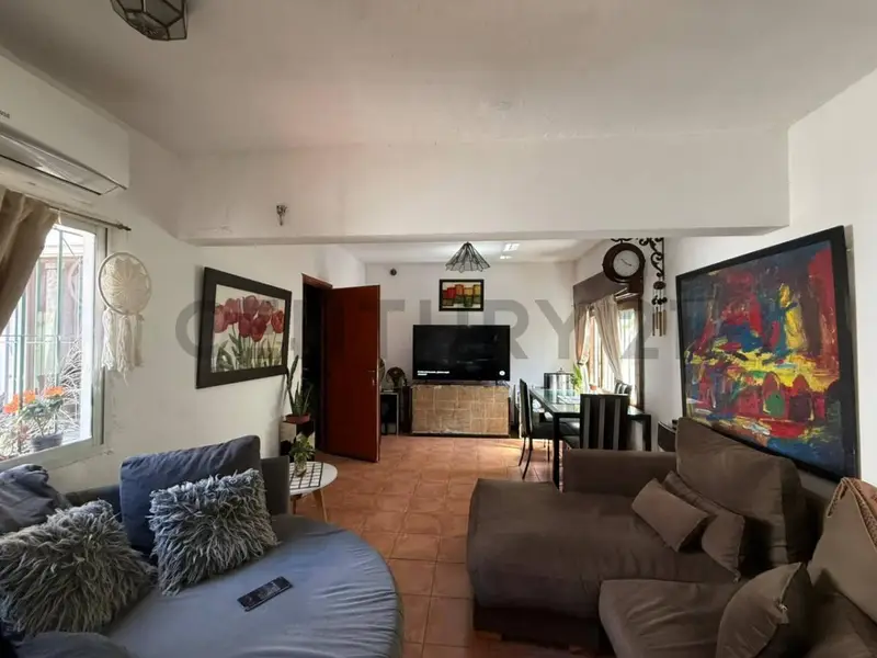 Casa en venta · Valentin Alsina, Lanús, GBA Sur, Provincia de Buenos Aires Casa en venta · Valentin Alsina, Lanús, GBA Sur, Provincia de Buenos Aires