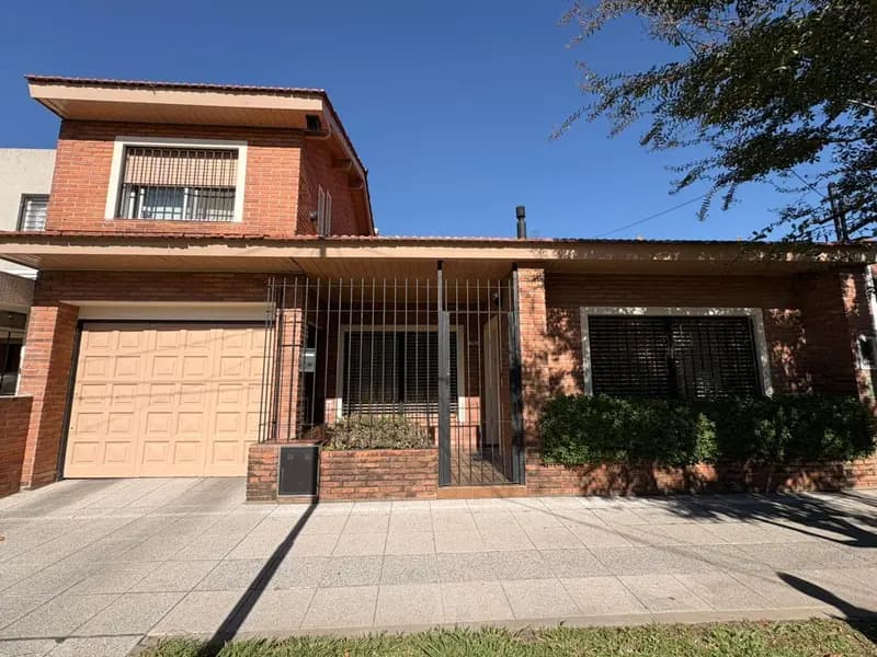 Casa en venta · Bella Vista, San Miguel, GBA Norte, Provincia de Buenos Aires Casa en venta · Bella Vista, San Miguel, GBA Norte, Provincia de Buenos Aires