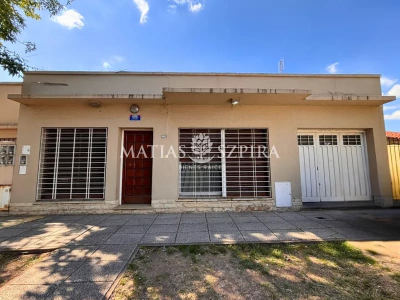 Casa en venta · Moreno, GBA Oeste, Provincia de Buenos Aires Casa en venta · Moreno, GBA Oeste, Provincia de Buenos Aires