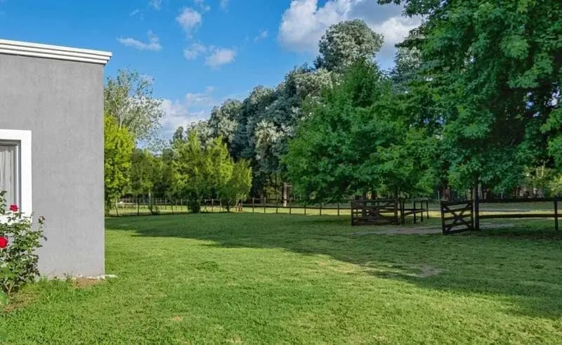 Casa en venta · Colonia de Chacras del Rio Luján, Luján, GBA Oeste, Provincia de Buenos Aires Casa en venta · Colonia de Chacras del Rio Luján, Luján, GBA Oeste, Provincia de Buenos Aires