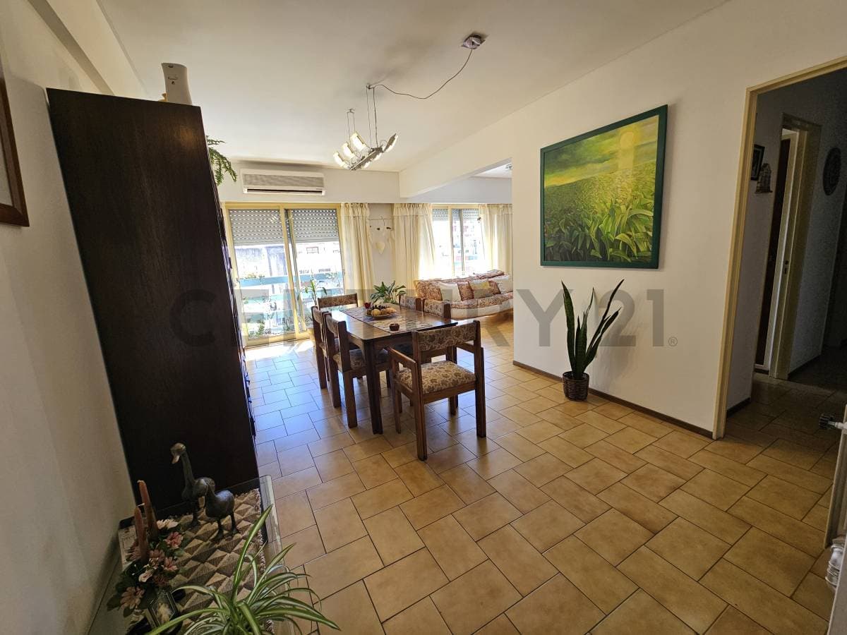 Departamento en venta · San Martín Centro, General San Martin, GBA Norte, Provincia de Buenos Aires Departamento en venta · San Martín Centro, General San Martin, GBA Norte, Provincia de Buenos Aires