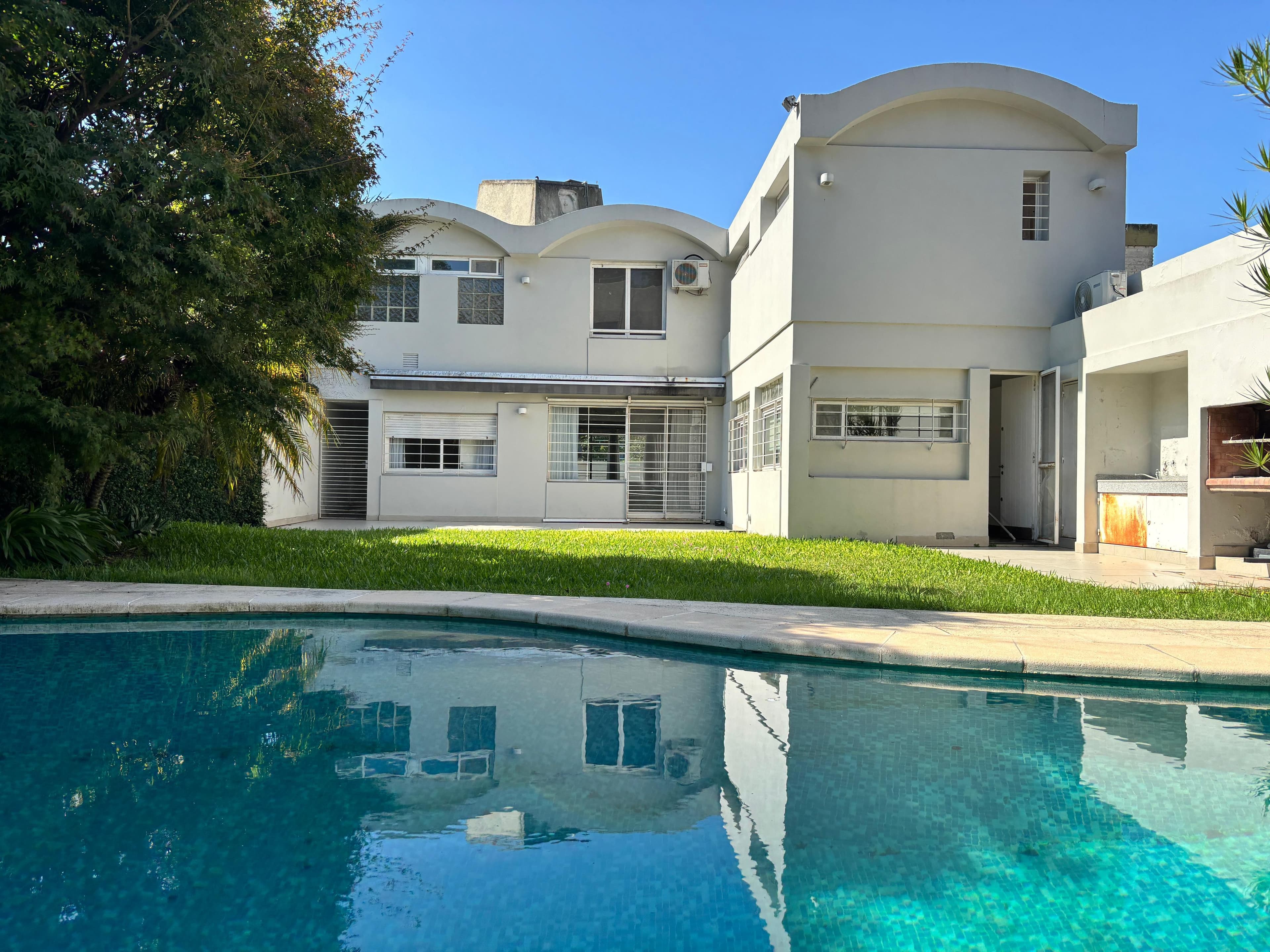 Casa en venta · San Isidro, GBA Norte, Provincia de Buenos Aires Casa en venta · San Isidro, GBA Norte, Provincia de Buenos Aires