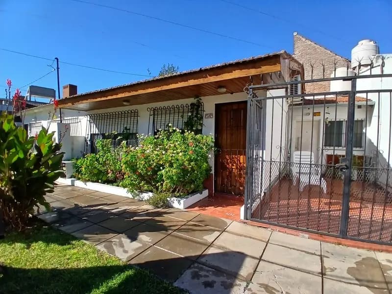PH en venta · Castelar, Morón, GBA Oeste, Provincia de Buenos Aires PH en venta · Castelar, Morón, GBA Oeste, Provincia de Buenos Aires