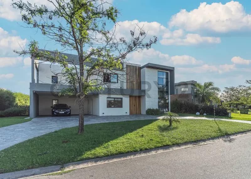 Casa en venta · El Cazador, Escobar, GBA Norte, Provincia de Buenos Aires Casa en venta · El Cazador, Escobar, GBA Norte, Provincia de Buenos Aires