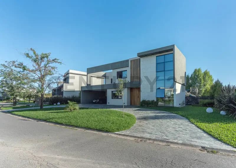 Casa en venta · El Cazador, Escobar, GBA Norte, Provincia de Buenos Aires Casa en venta · El Cazador, Escobar, GBA Norte, Provincia de Buenos Aires