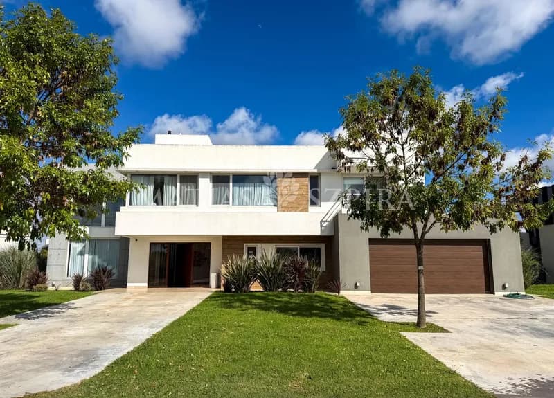 Casa en venta · Terravista, General Rodriguez, GBA Oeste, Provincia de Buenos Aires Casa en venta · Terravista, General Rodriguez, GBA Oeste, Provincia de Buenos Aires