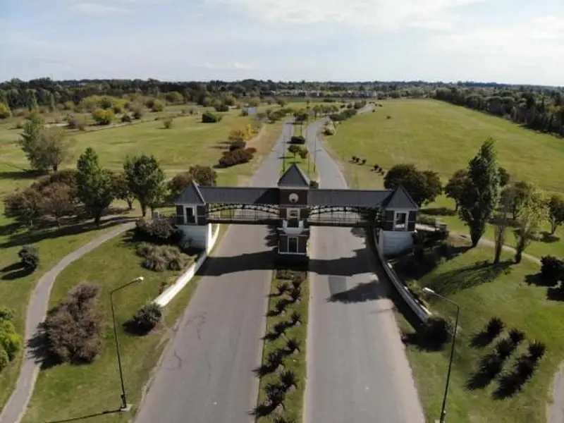 Terreno en venta · Santa Emilia, Pilar Del Este, Pilar, GBA Norte, Provincia de Buenos Aires Terreno en venta · Santa Emilia, Pilar Del Este, Pilar, GBA Norte, Provincia de Buenos Aires