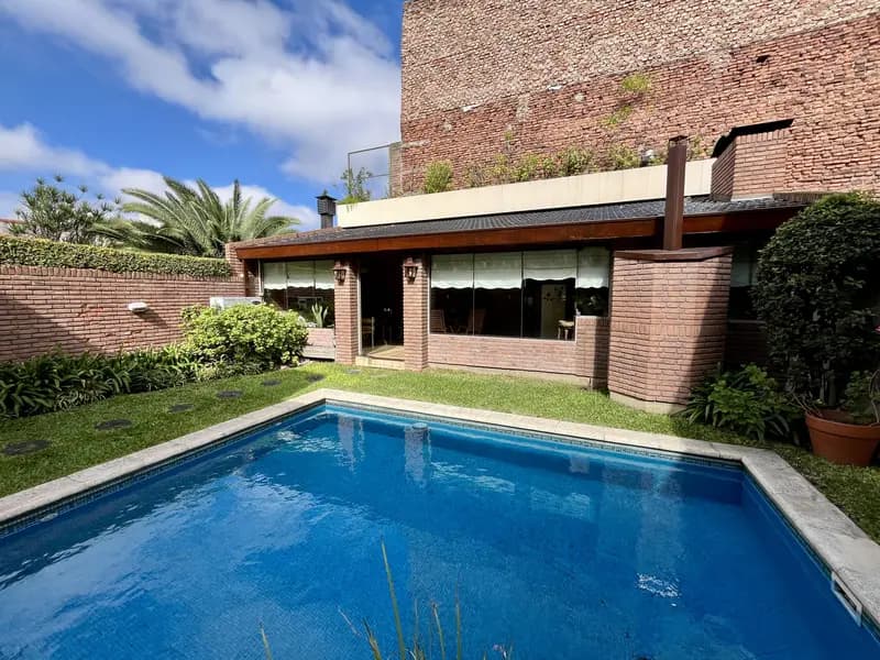 Casa en venta · Haedo, Morón, GBA Oeste, Provincia de Buenos Aires Casa en venta · Haedo, Morón, GBA Oeste, Provincia de Buenos Aires