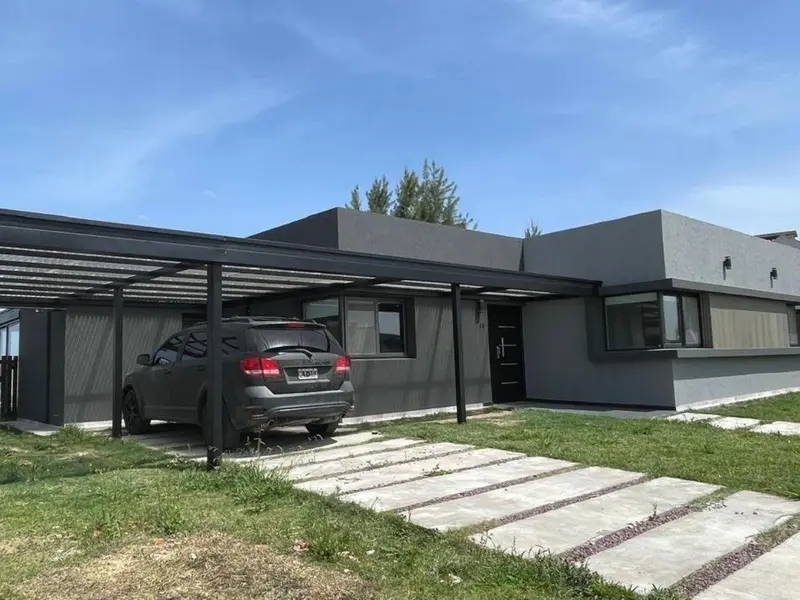 Casa en alquiler · San Sebastián, Escobar, GBA Norte, Provincia de Buenos Aires Casa en alquiler · San Sebastián, Escobar, GBA Norte, Provincia de Buenos Aires