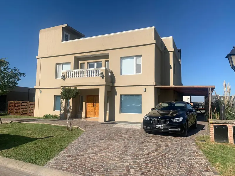Casa en venta · San Sebastián, Escobar, GBA Norte, Provincia de Buenos Aires Casa en venta · San Sebastián, Escobar, GBA Norte, Provincia de Buenos Aires