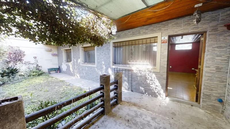 Casa en venta · Villa Adelina, San Isidro, GBA Norte, Provincia de Buenos Aires Casa en venta · Villa Adelina, San Isidro, GBA Norte, Provincia de Buenos Aires