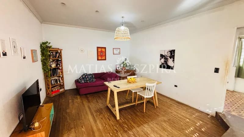 Casa en venta · Castelar Sur, Castelar, Morón, GBA Oeste, Provincia de Buenos Aires Casa en venta · Castelar Sur, Castelar, Morón, GBA Oeste, Provincia de Buenos Aires