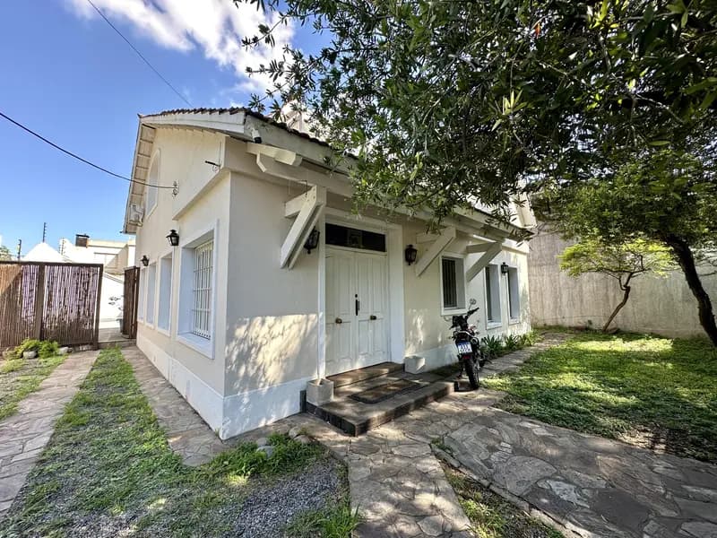 Casa en venta · Haedo, Morón, GBA Oeste, Provincia de Buenos Aires Casa en venta · Haedo, Morón, GBA Oeste, Provincia de Buenos Aires