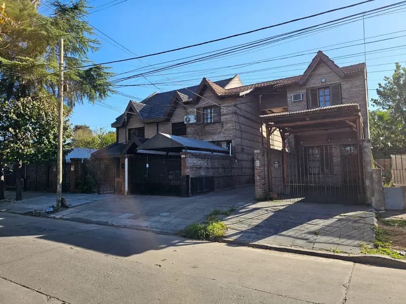 PH en alquiler · Castelar, Morón, GBA Oeste, Provincia de Buenos Aires PH en alquiler · Castelar, Morón, GBA Oeste, Provincia de Buenos Aires