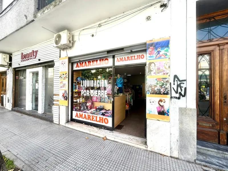 Comercio en venta · Barracas, CABA Comercio en venta · Barracas, CABA