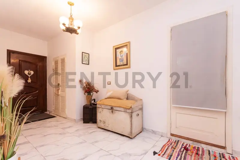 Casa en venta · Lanús Oeste, Lanús, Lanús, GBA Sur, Provincia de Buenos Aires Casa en venta · Lanús Oeste, Lanús, Lanús, GBA Sur, Provincia de Buenos Aires