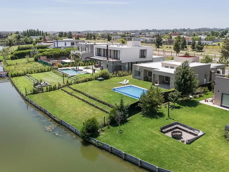 Casa en alquiler · San Sebastián, Escobar, GBA Norte, Provincia de Buenos Aires Casa en alquiler · San Sebastián, Escobar, GBA Norte, Provincia de Buenos Aires