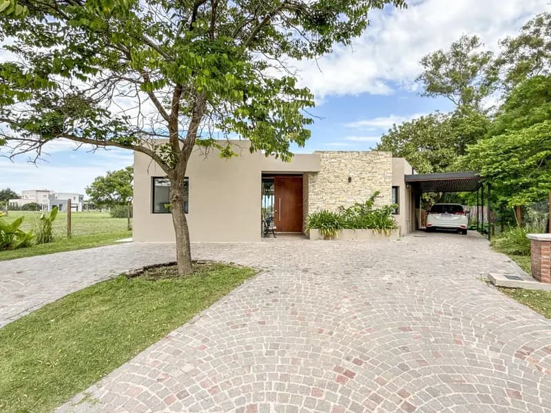 Casa en venta · San Sebastián, Escobar, GBA Norte, Provincia de Buenos Aires Casa en venta · San Sebastián, Escobar, GBA Norte, Provincia de Buenos Aires