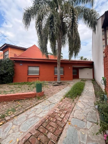 Casa en alquiler · Moreno, GBA Oeste, Provincia de Buenos Aires Casa en alquiler · Moreno, GBA Oeste, Provincia de Buenos Aires