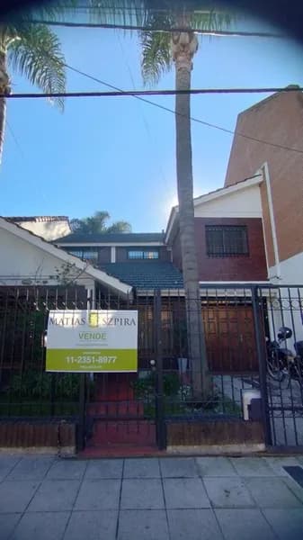 Casa en venta · Villa Sarmiento, Morón, GBA Oeste, Provincia de Buenos Aires Casa en venta · Villa Sarmiento, Morón, GBA Oeste, Provincia de Buenos Aires
